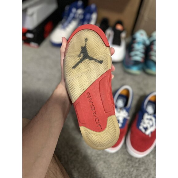 Jordan 5 Retro Red Suede 2017 Size 8 - Picture 4 of 4